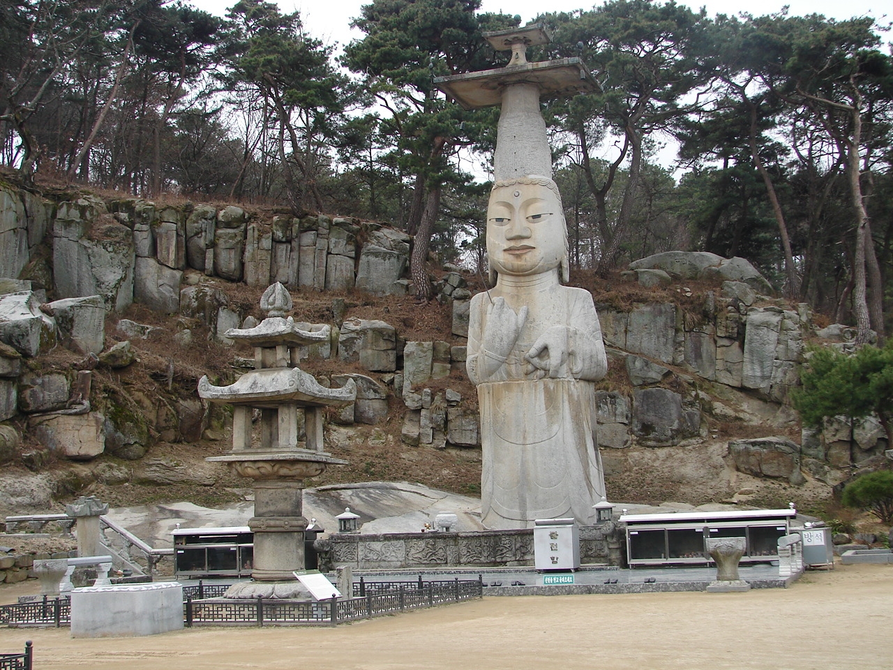 DSC002.JPG